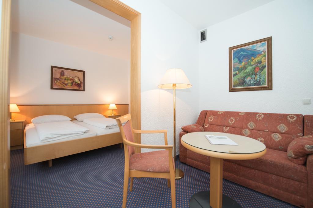 Parkhotel Styria Steyr Dış mekan fotoğraf