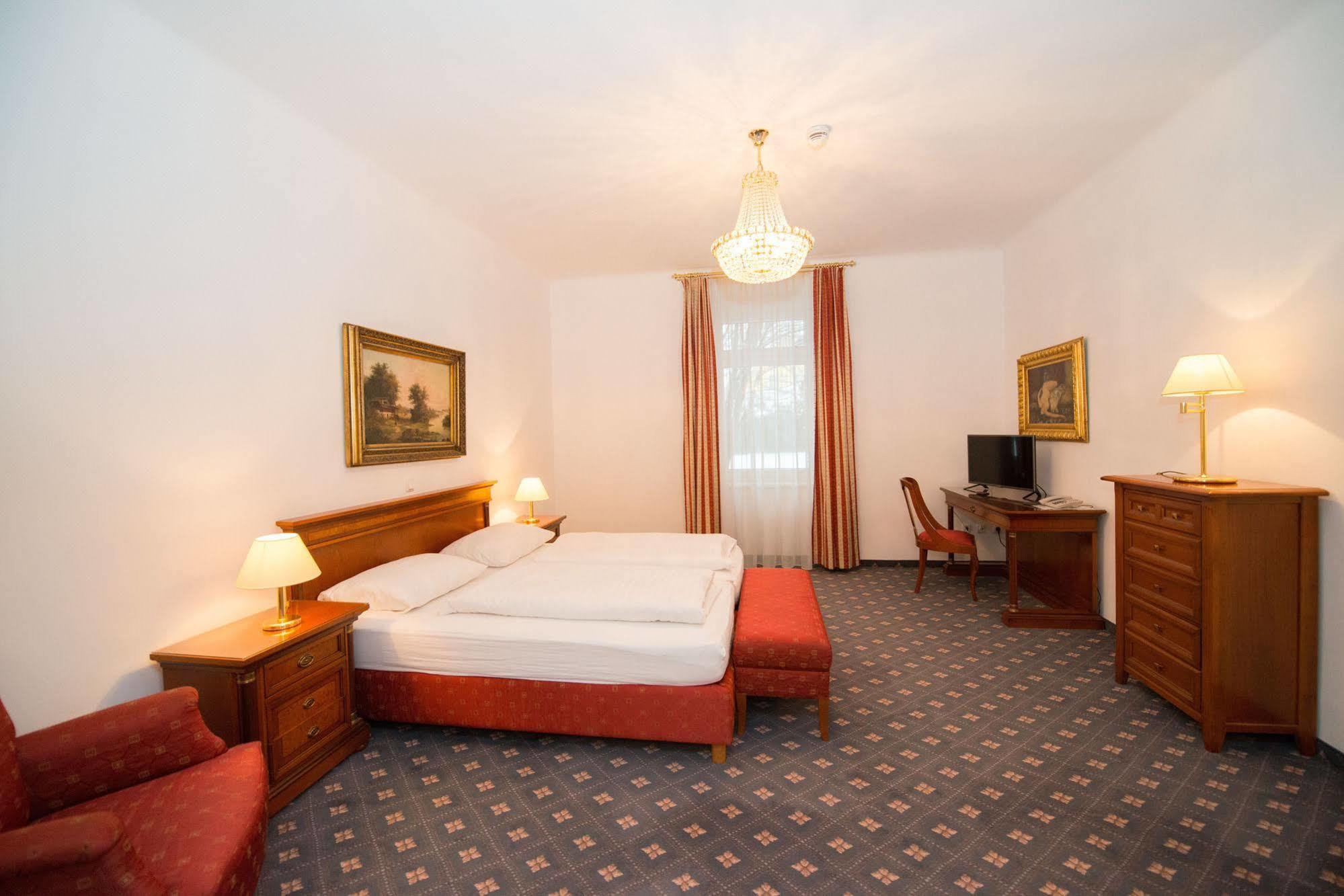 Parkhotel Styria Steyr Dış mekan fotoğraf