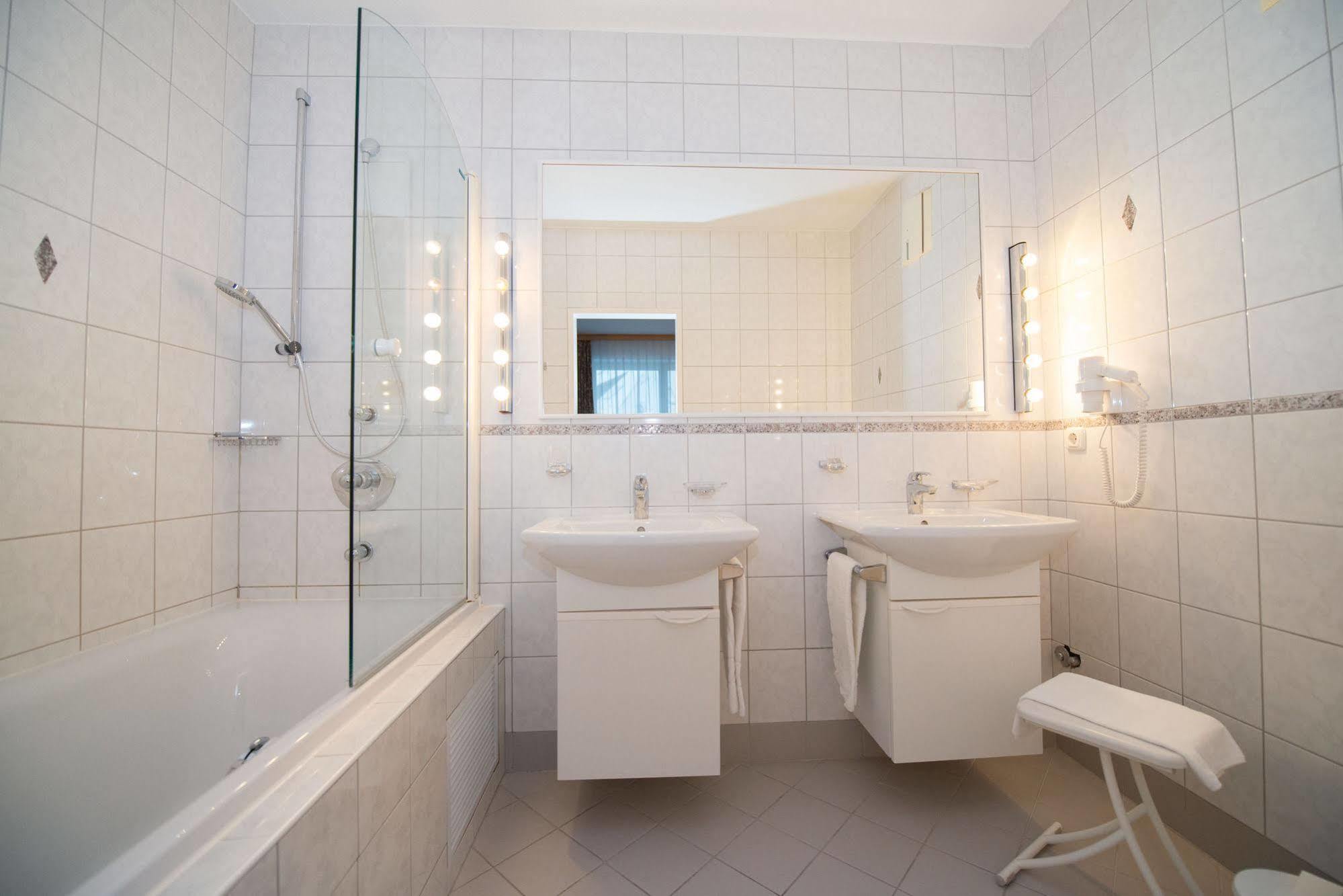 Parkhotel Styria Steyr Dış mekan fotoğraf